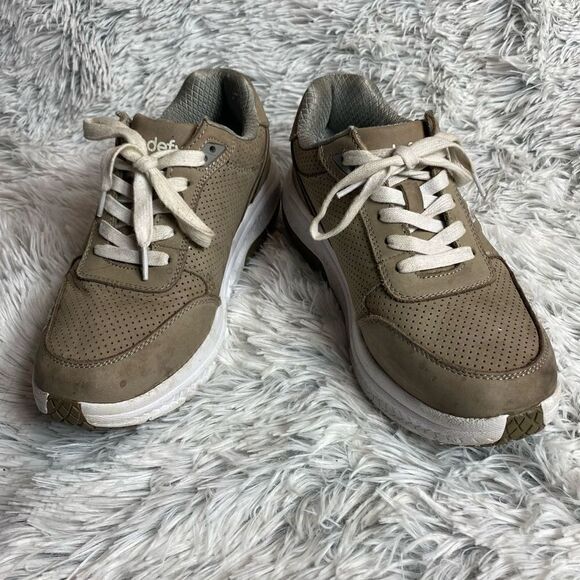 GDEFY Tan Orion Athletic Shoes - Picture 1 of 7